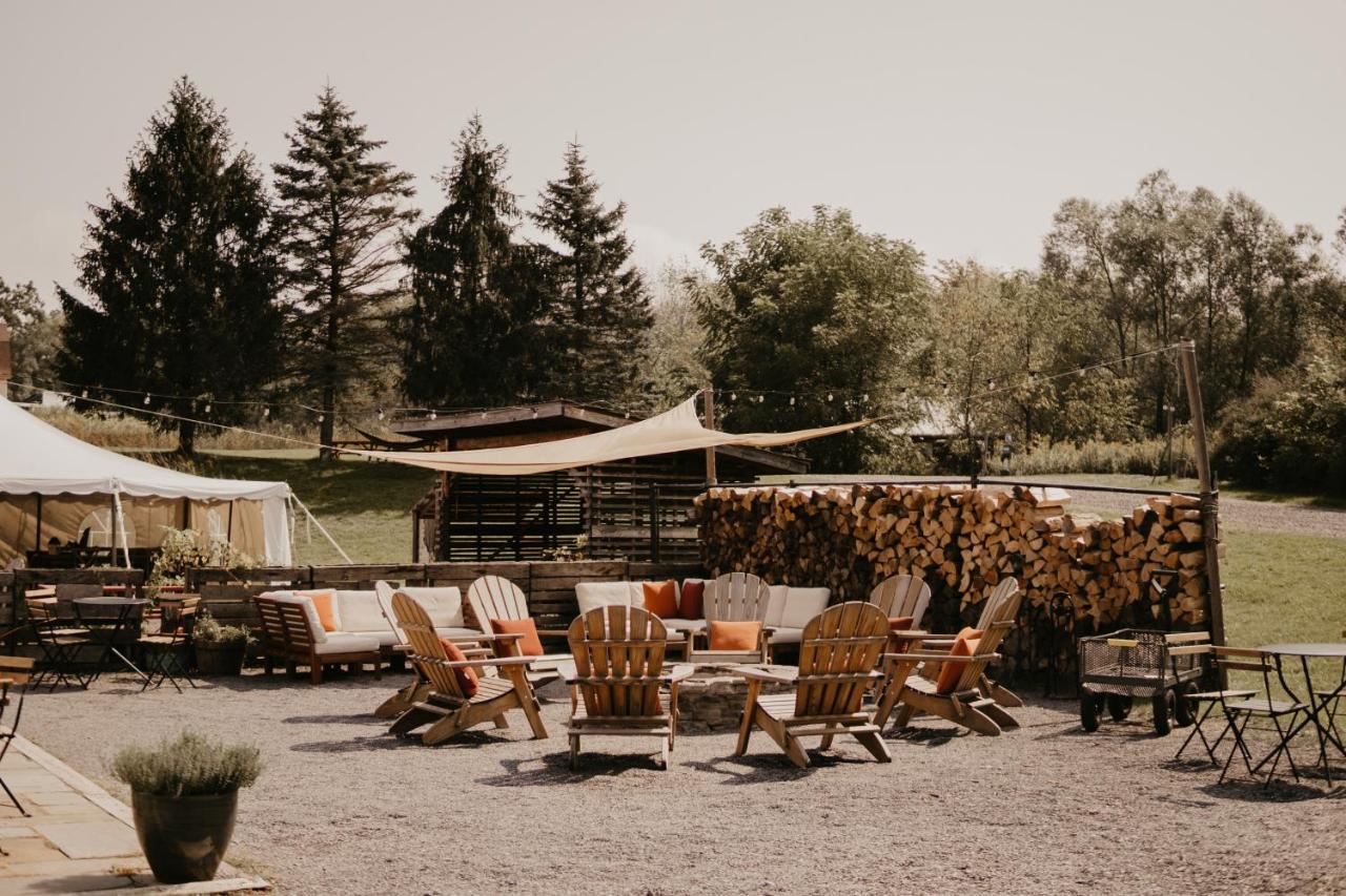 Firelight Camps Otel Ithaca Dış mekan fotoğraf