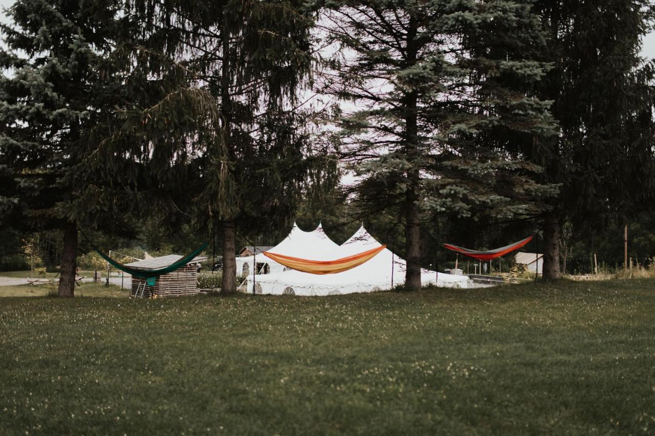 Firelight Camps Otel Ithaca Dış mekan fotoğraf